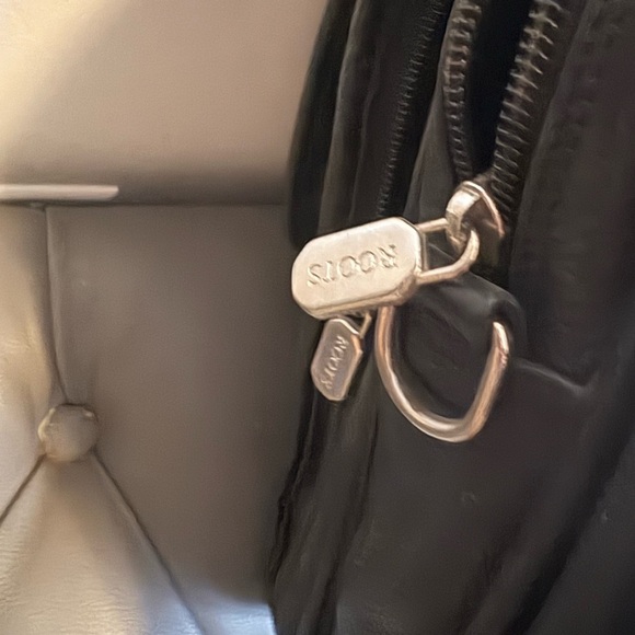 Roots Black Leather Briefcase with Flap Closure laptop vintage 20 cm x 30 cm - Picture 7 of 14